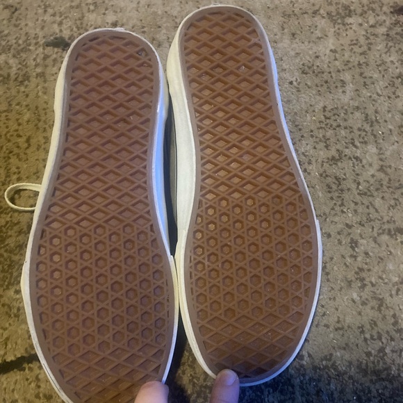 Vans Ward Deluxe Comfort Skating Shoes - Picture 9 of 11